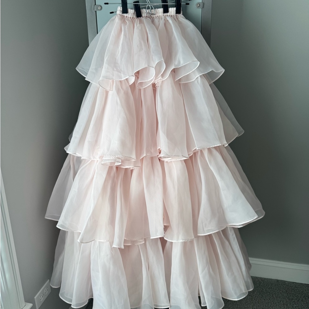 Selkie Blush Champagne skirt xs